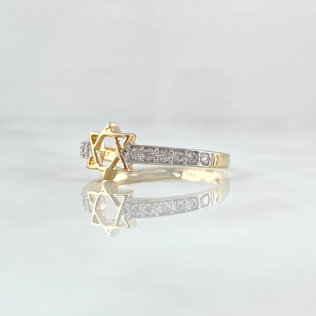 Star of David Ring 1.5gr / T7 1/4 / White Zircons Two Yellow White Gold 18K