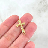 Herraje Cruz Cristo 0.65gr / 2.5cm / Texturizado Oro Amarillo 18K ©