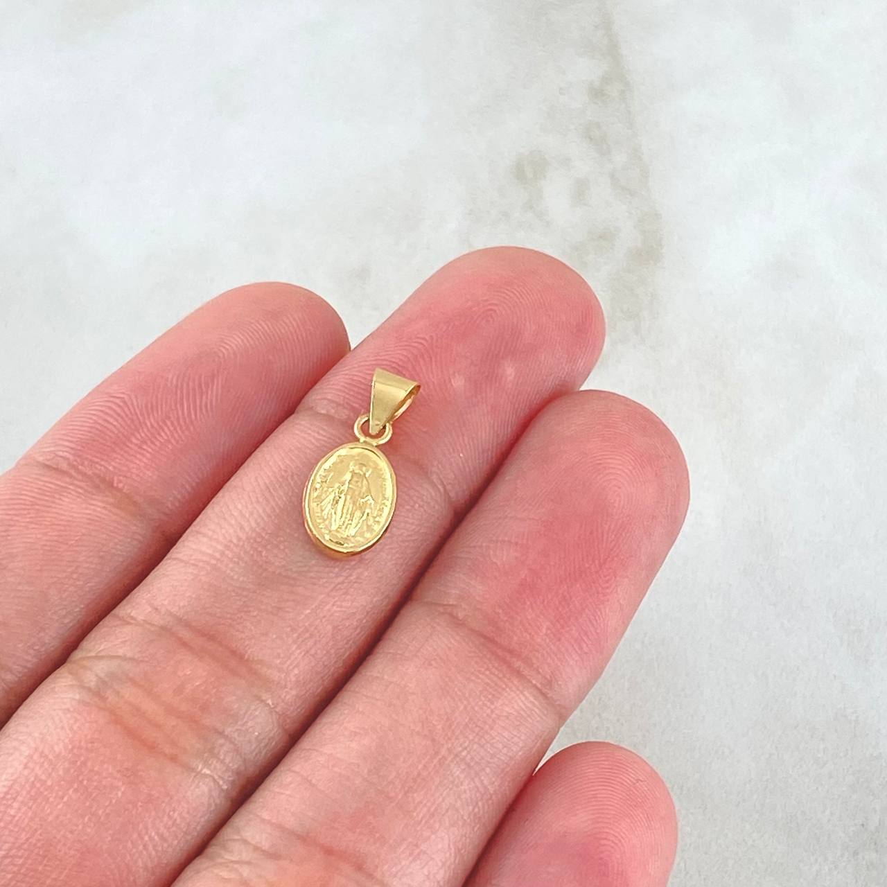 Pendant Miraculous Virgin 0.35gr / 1.5cm / Yellow Gold 18K ©