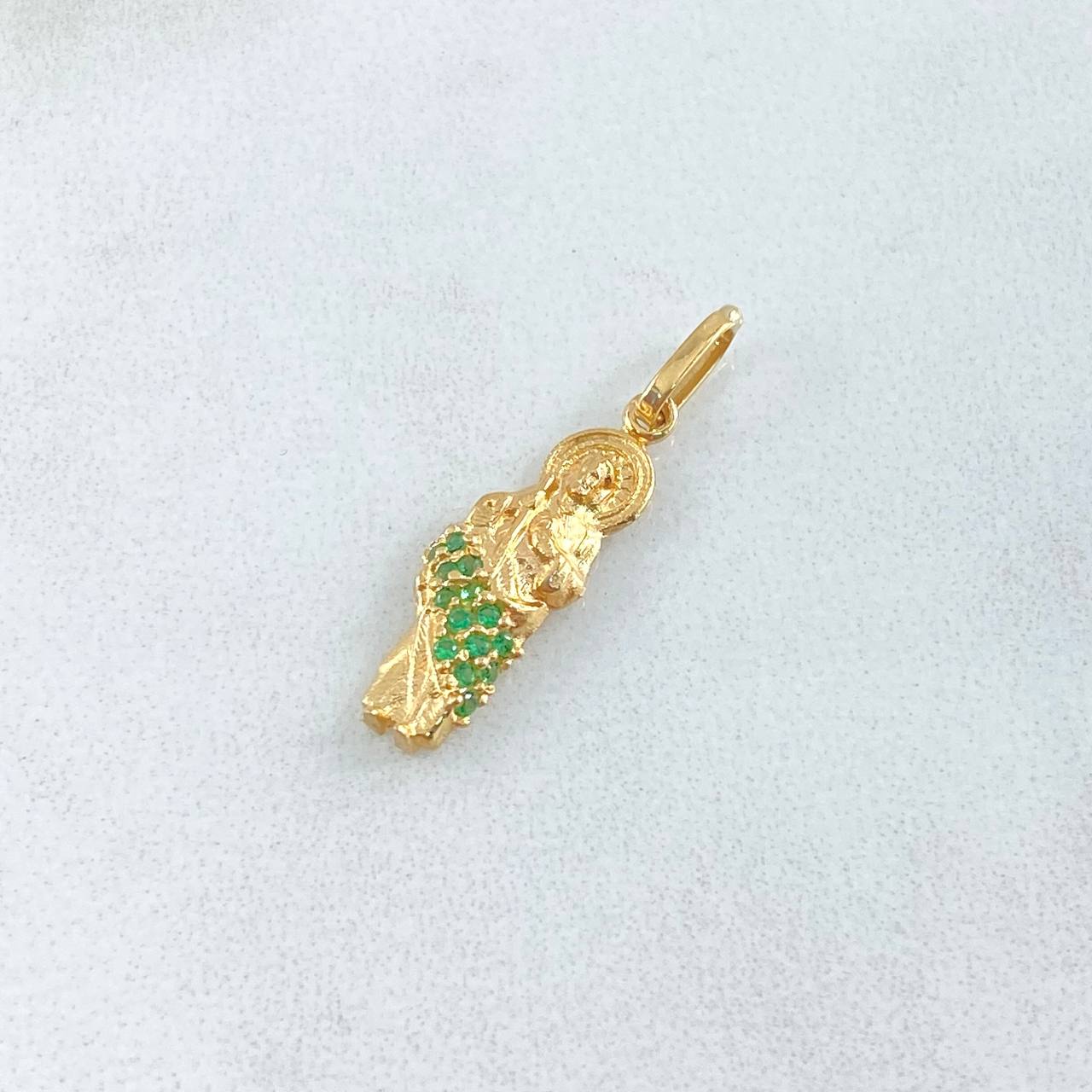Dije San Judas 1.2gr / 2.4cm / Circones Verdes Oro Amarillo 18K ©