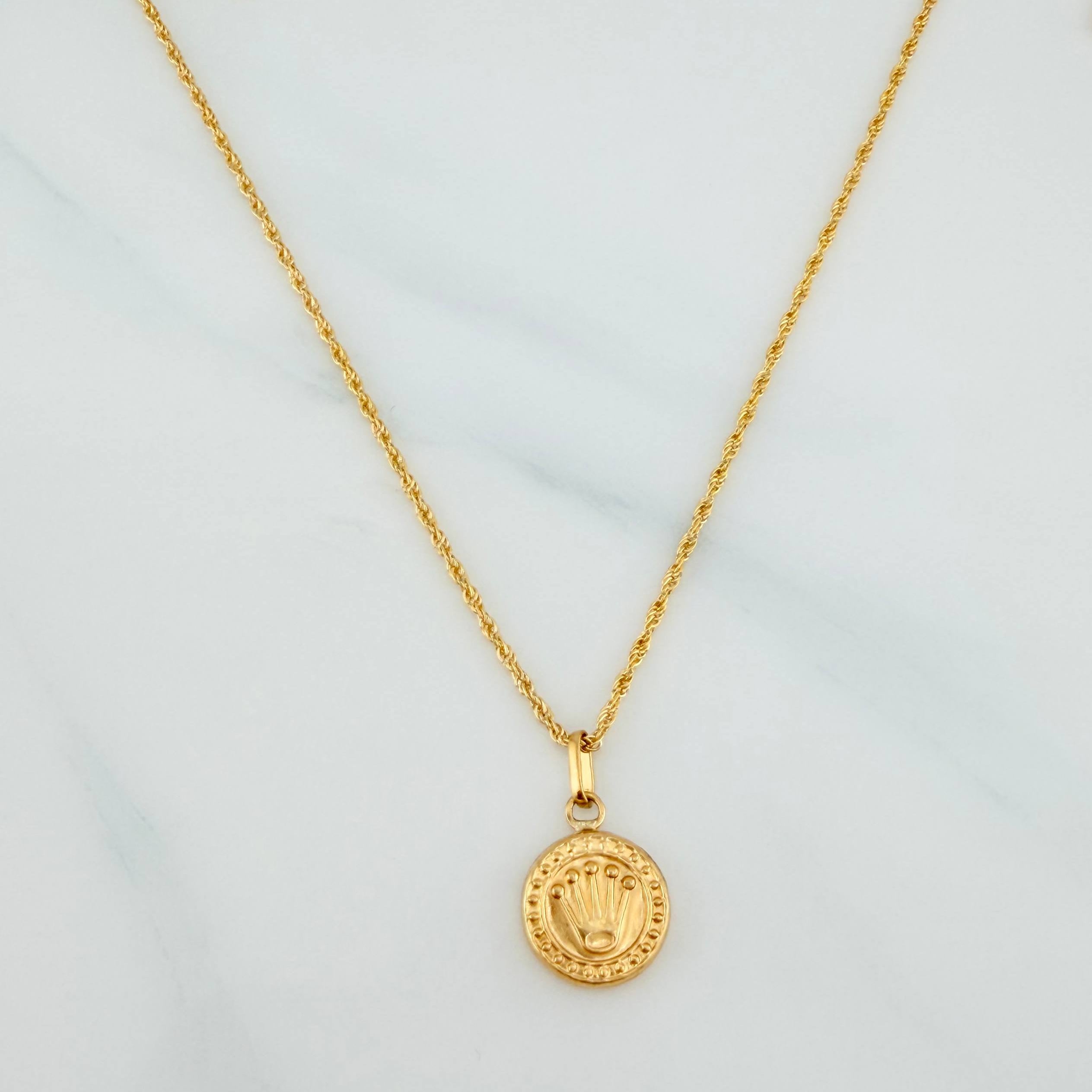 Set Rope Chain + Pendant Crown / 1.75gr / 23 1/2 in Yellow Gold 18K