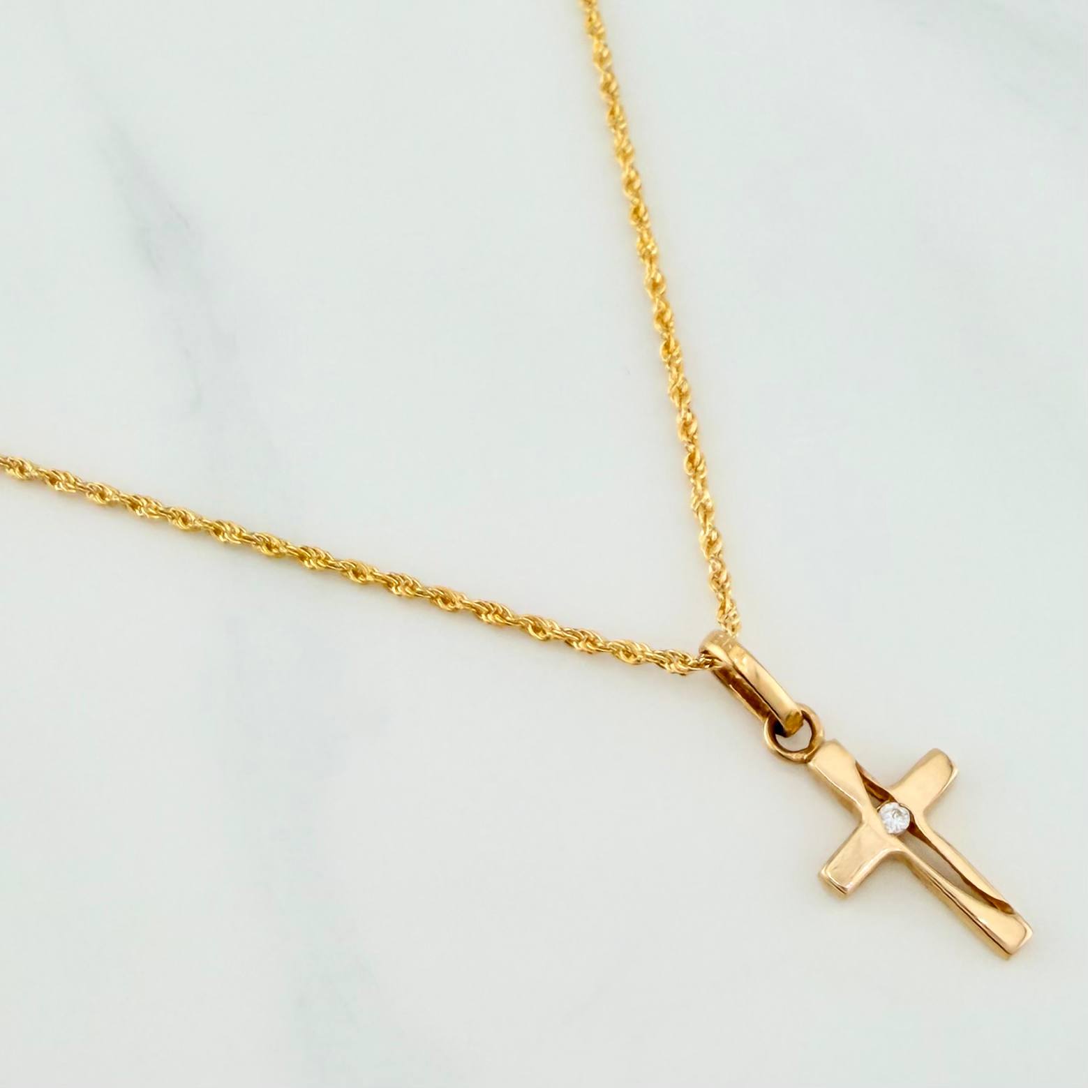 Rope Chain Set + Cross Pendant / 1.85gr / 23 1/2 in 18K Yellow Gold