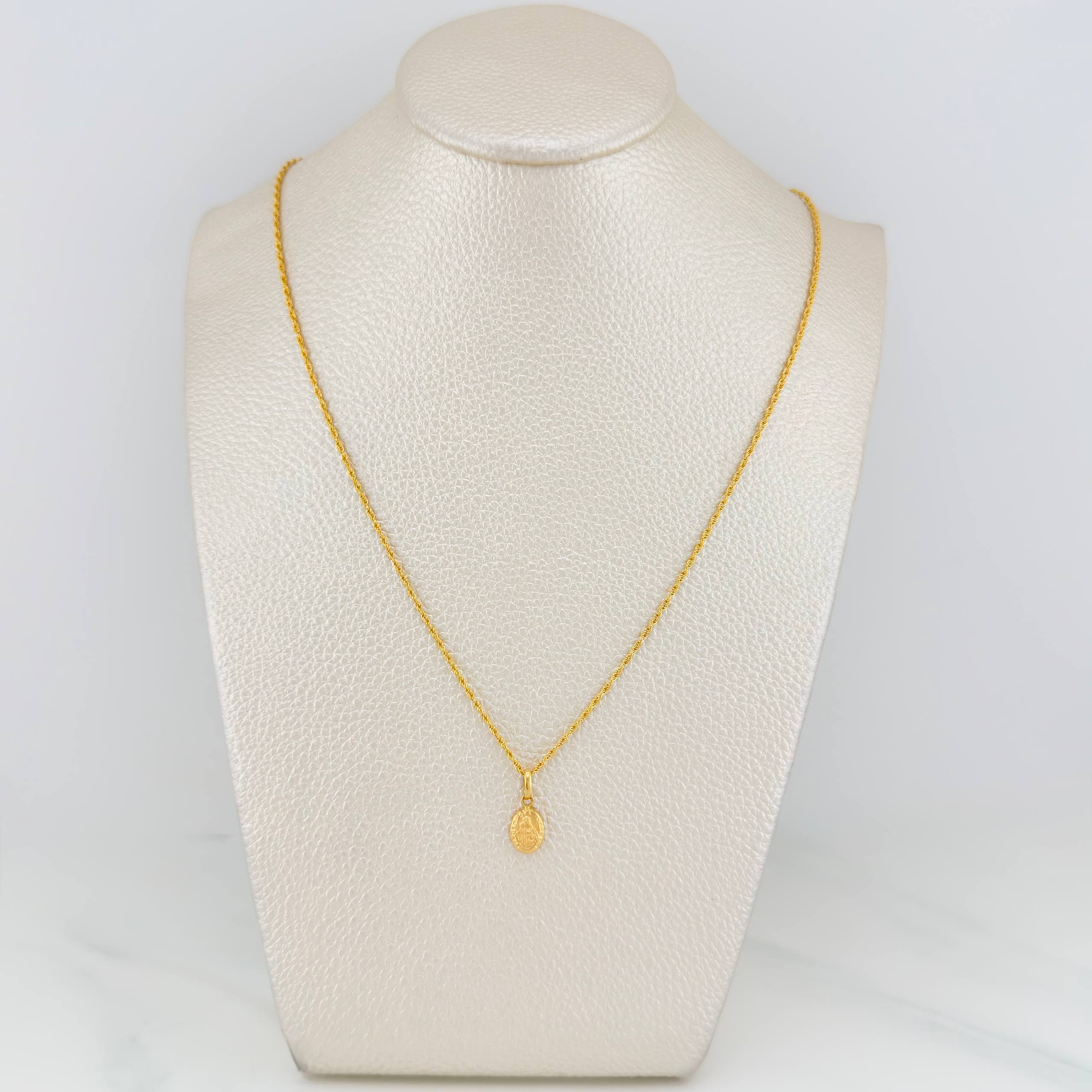 Set Rope Chain + Pendant Virgen Del Carmen / 1.4gr / 19 1/2 in Yellow Gold 18K