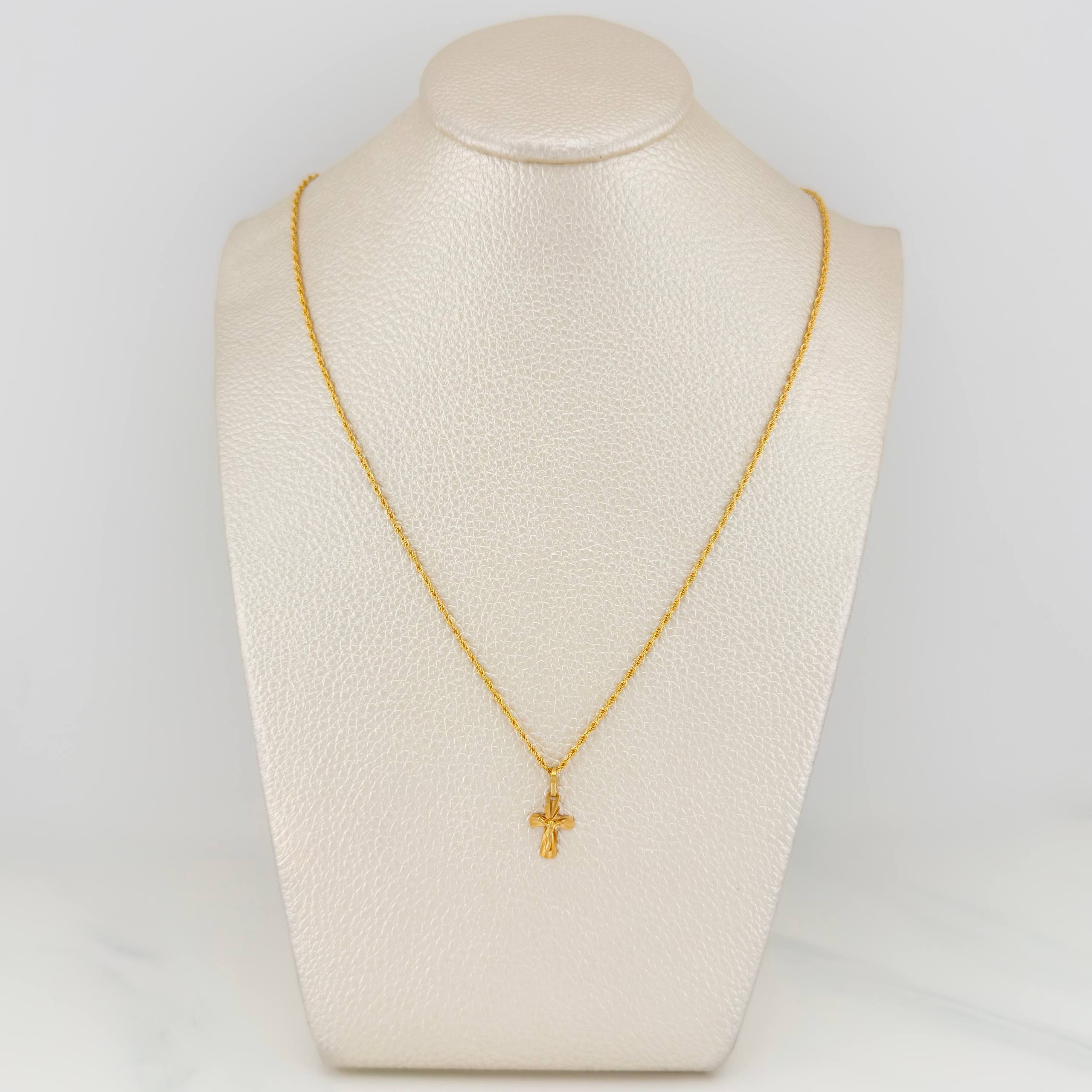 Rope Chain Set + Christ Cross Pendant / 1.5gr / 19 1/2 in 18K Yellow Gold