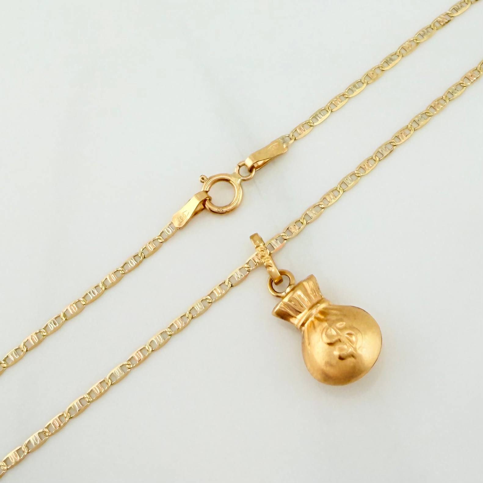 Set Flat Mariner Chain + Money Bag Pendant / 2.1gr / 19 3/4 in Three-Tone 18K Gold