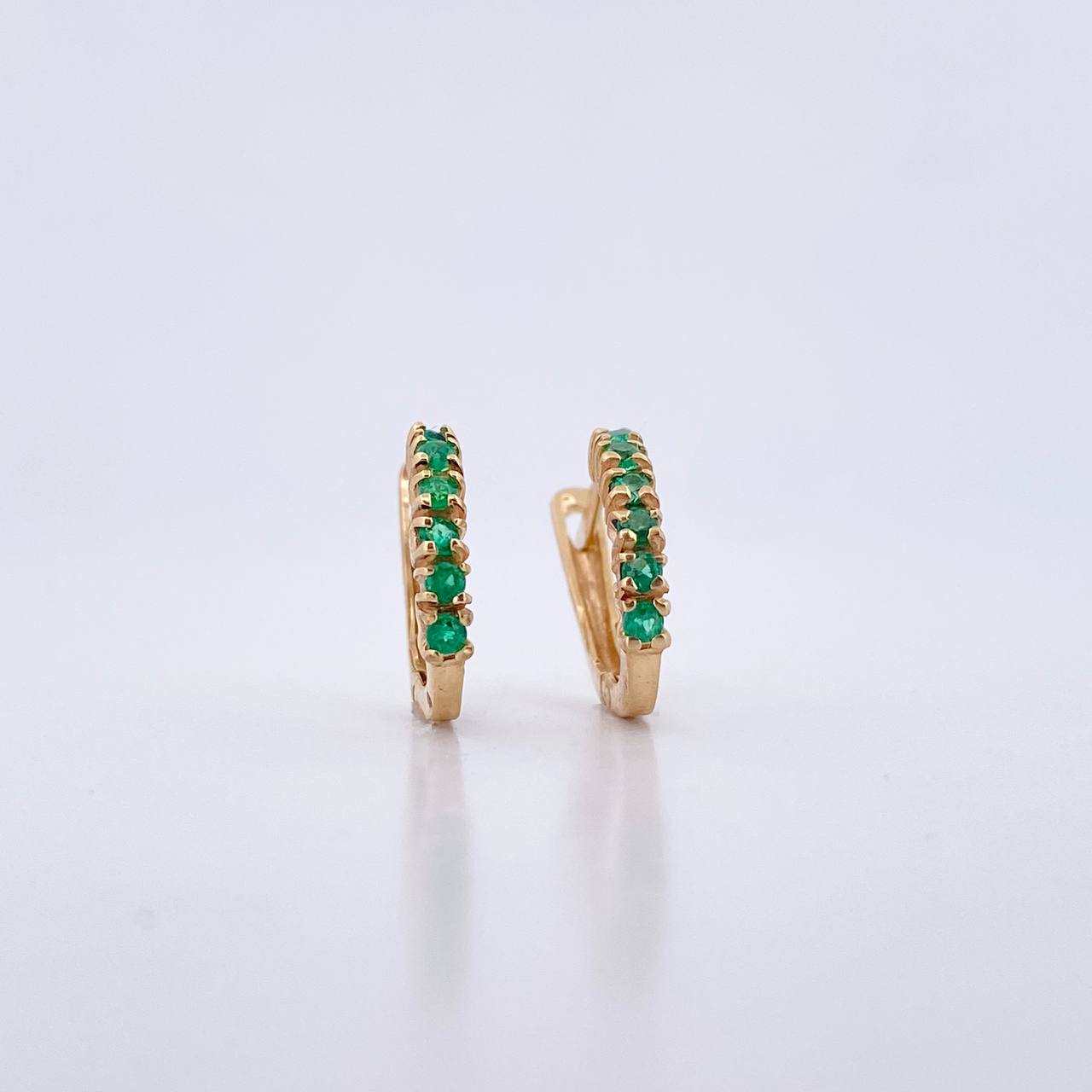 Candongas Tupidas 2.05gr / Esmeralda 20 Pts Oro Amarillo 18K (Joya) &