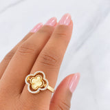 Clover Ring 3.85g / T8 Three Golds 18K