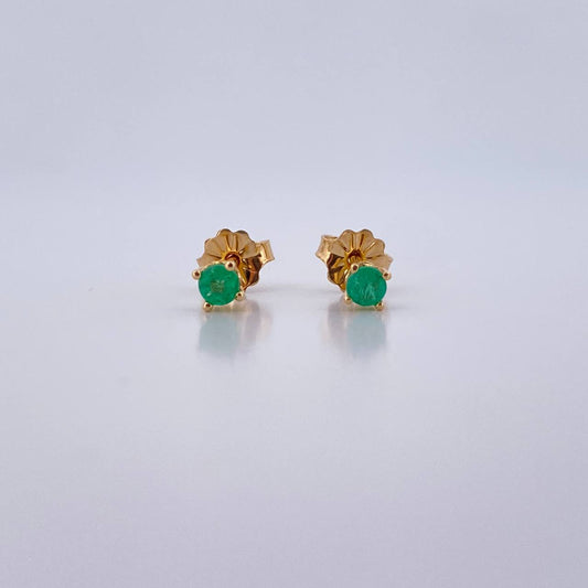 Stud Earrings Four Claws 0.9gr / Emerald 25 Pts 18K Yellow Gold (Jewel) &