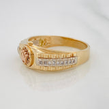 Heart Band Ring 4.7g / Size 8 1/2 Three Golds 18K