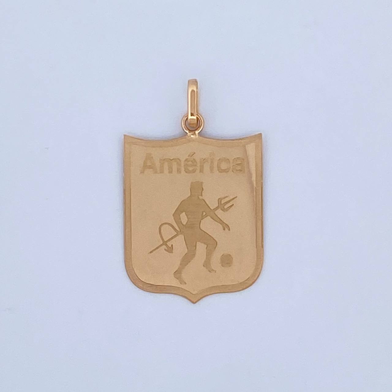 Pendant America De Cali 2.25gr / 3.3cm / 18K Gold &