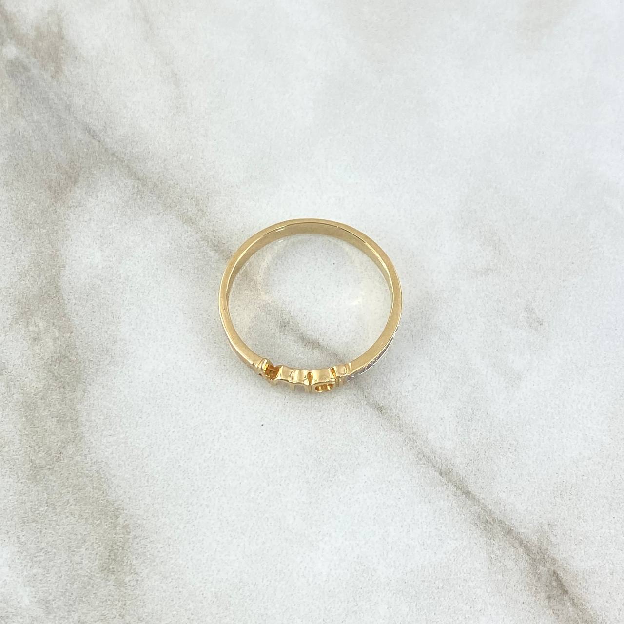 Love Ring 2.25gr / Size 7 1/2 / White Zircons 18K Yellow Gold