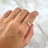 Love Ring 2.25gr / Size 7 1/2 / White Zircons 18K Yellow Gold