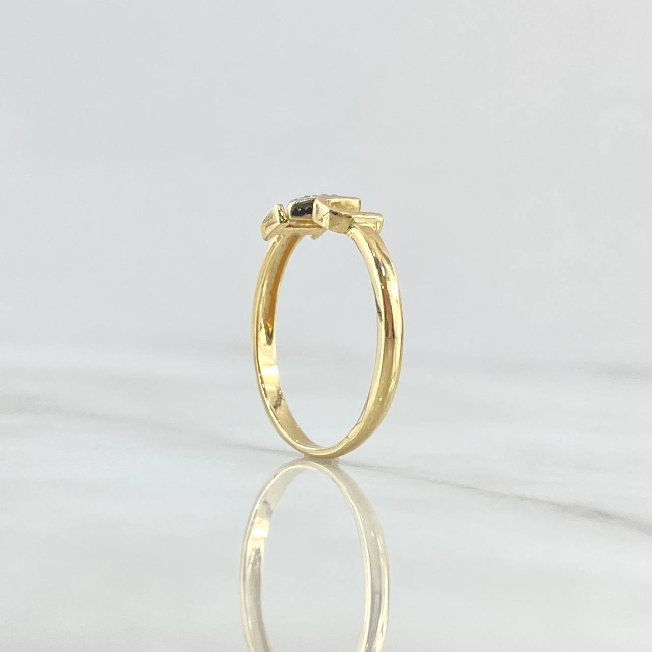 I Love You Ring 1.9gr / Size 6 / White Zircons 18K Yellow Gold