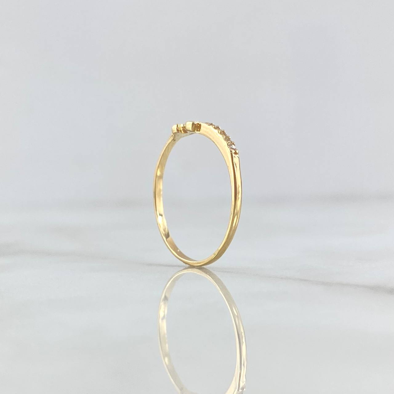 Ring Fe 1.65gr / T6 1/4 / White Zircons 18K Yellow Gold