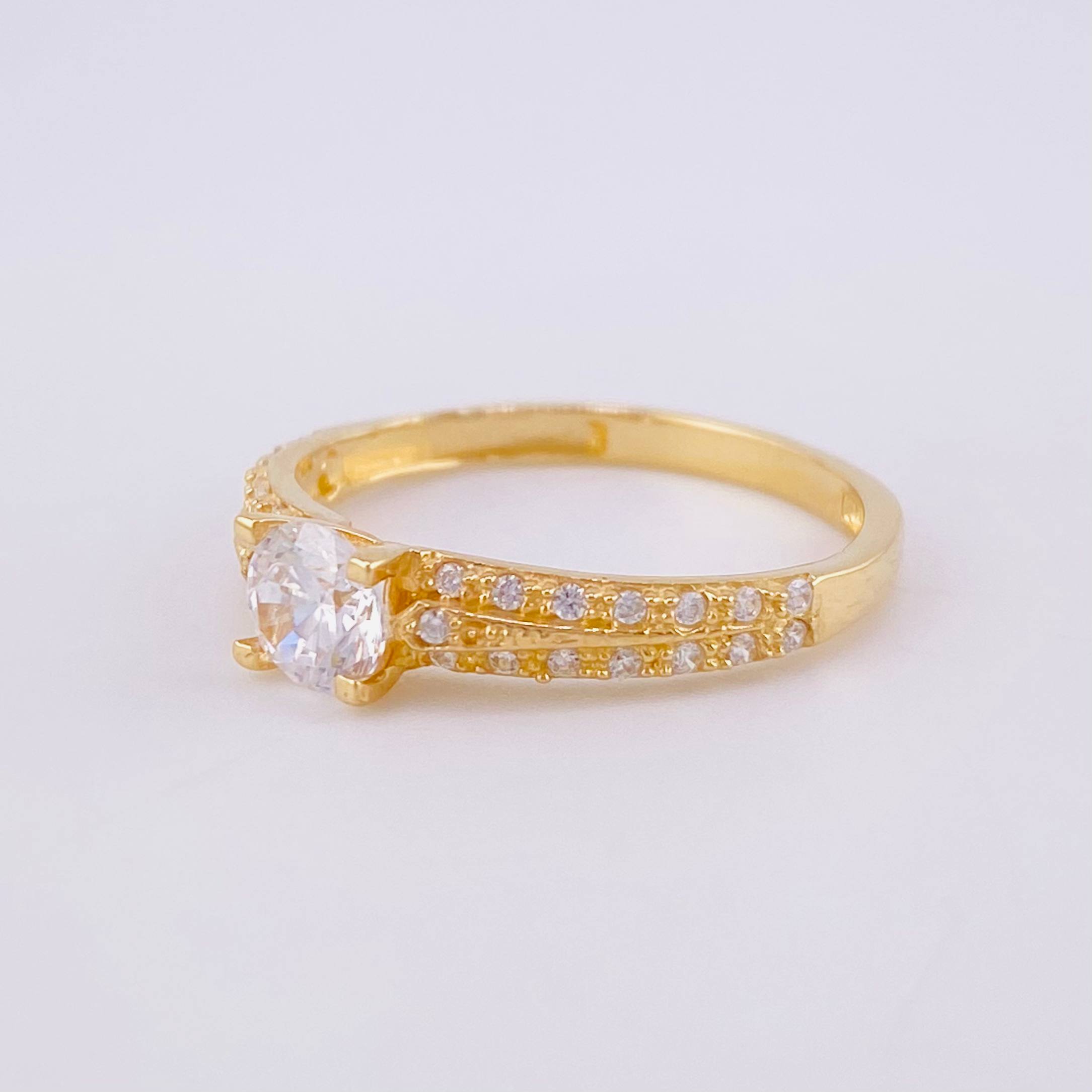 Anillo Solitario Doble Carril 2.35g / T6 1/2 Oro Amarillo 18K