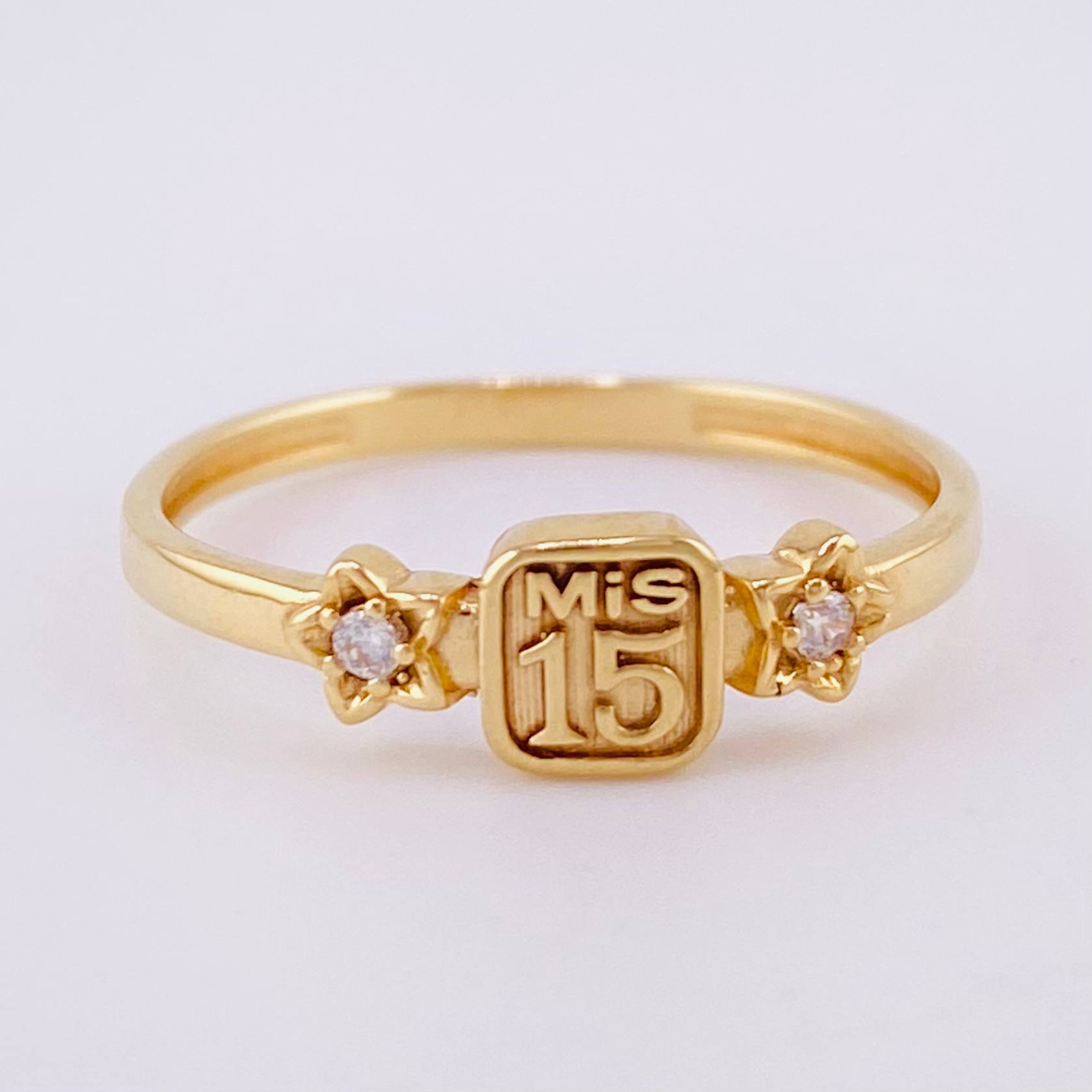 Anillo Jazmin 15s 1.5g / T6 3/4  Oro Amarillo 18K