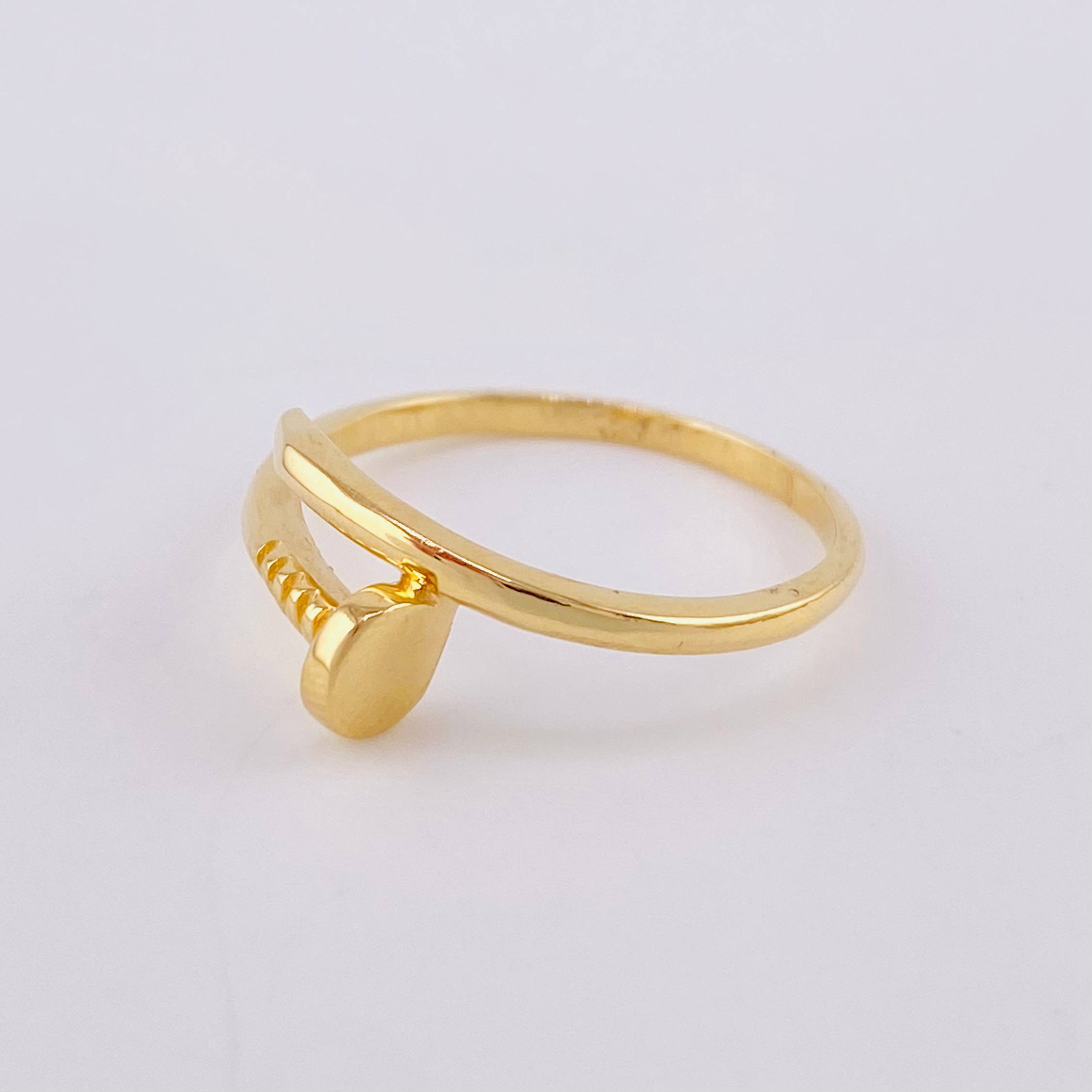 Anillo Clavo 2.65g / T7 3/4 Oro Amarillo 18K