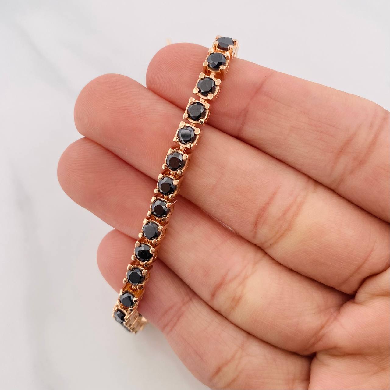 Pulso Tennis Diamantes Negros 5.2qts 22.45g / 7 1/2 in / 4.35mm Oro Rosa 18K