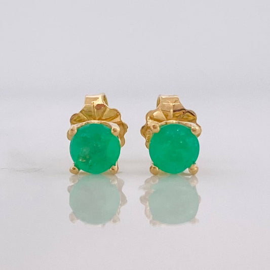 Topos Cuatro Garras Esmeralda 40pts 1.05g / in / 3.96mm Oro Amarillo 18K