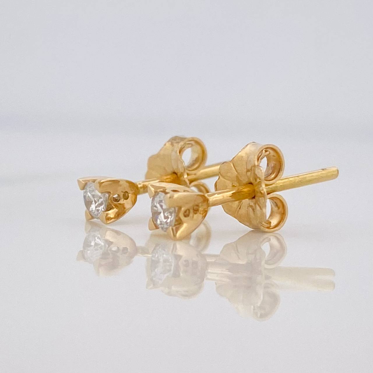Stud Earrings Diamond Sparkle 12pts 0.8g / in / 2.82mm Yellow Gold 18K
