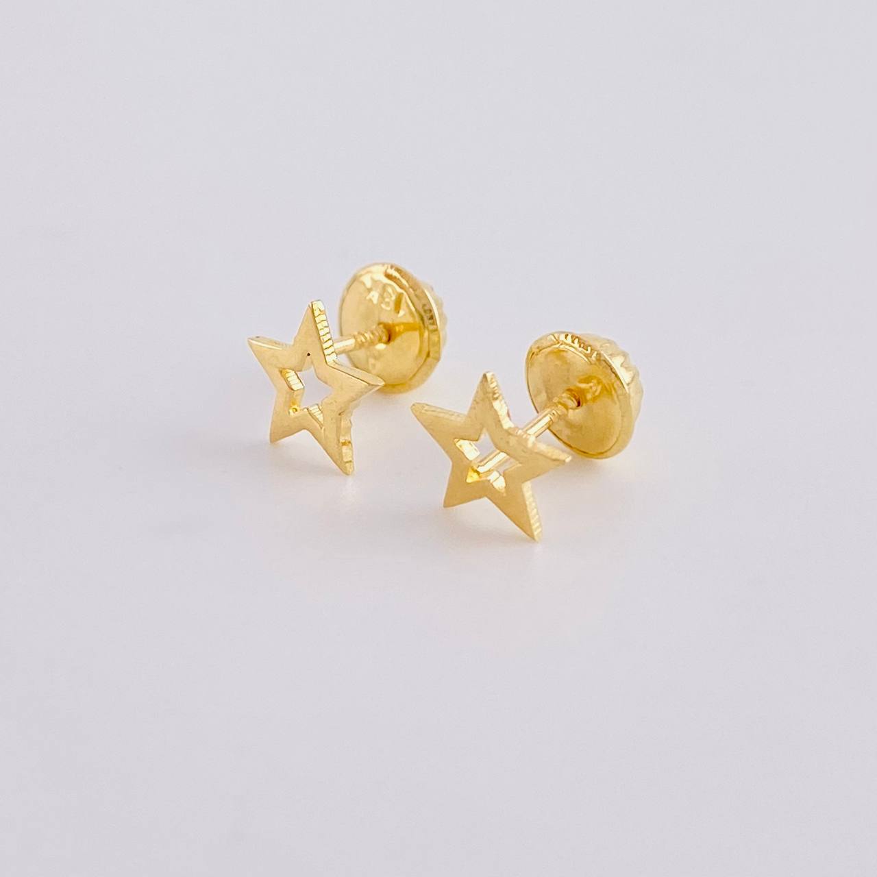 Topos Estrella Silueta 0.5g / in / 7mm Oro Amarillo 18K