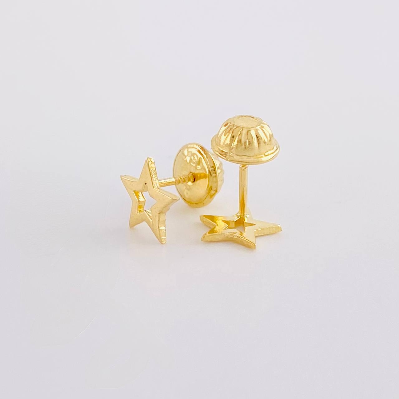 Topos Estrella Silueta 0.5g / in / 7mm Oro Amarillo 18K