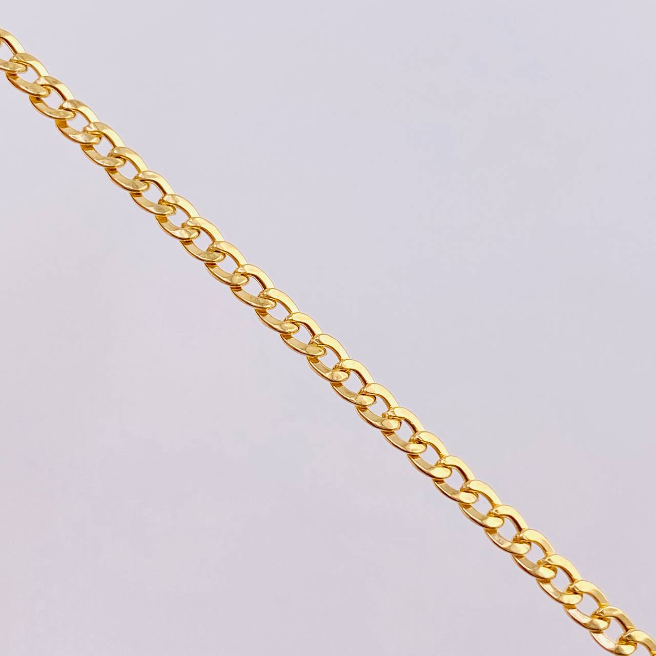 Pulso Cubano 1g / 7 1/2 in / 2.3mm Oro Amarillo 18K