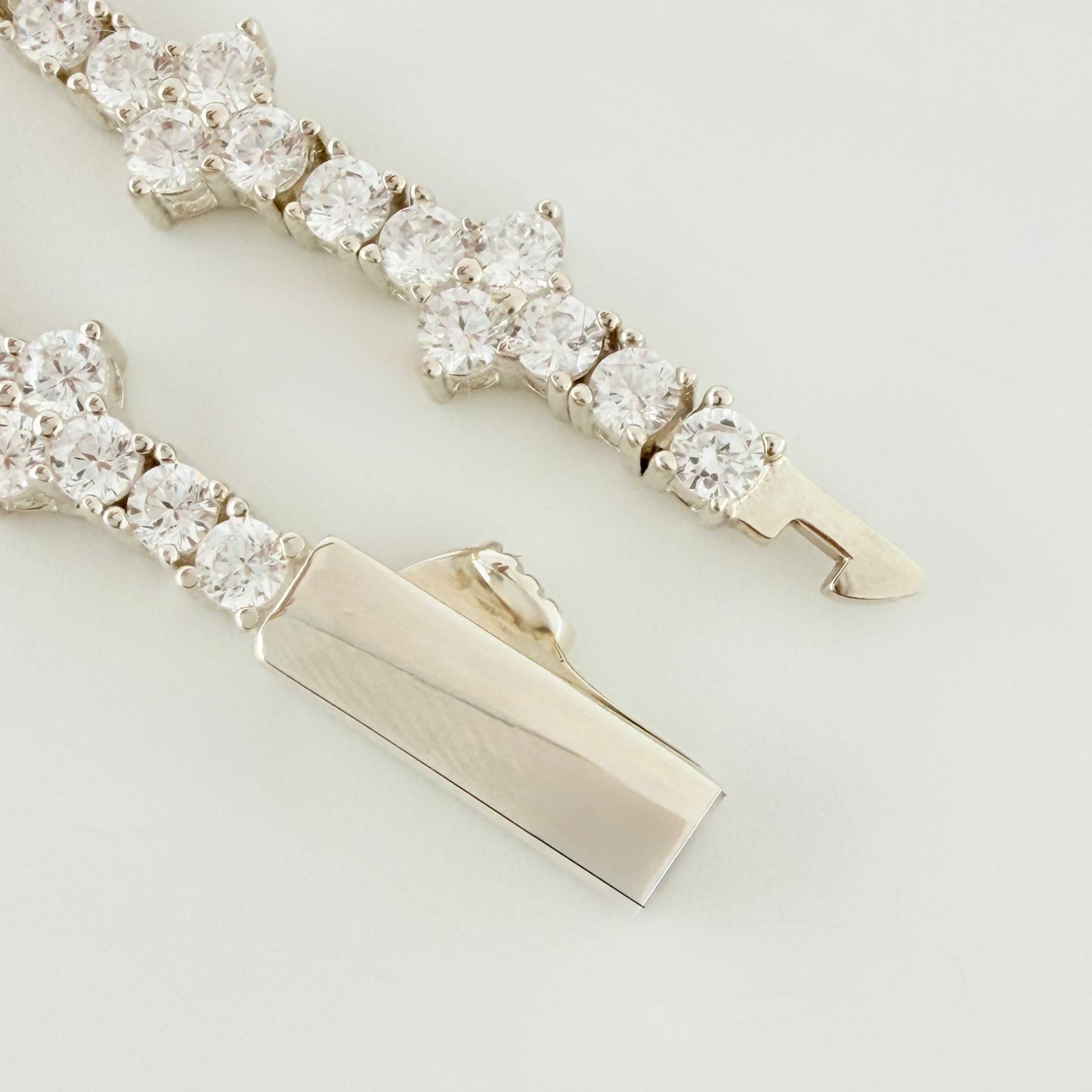 Pulso Borde De Estrella 10.55gr / 7 1/4 in / 3mm Plata 925