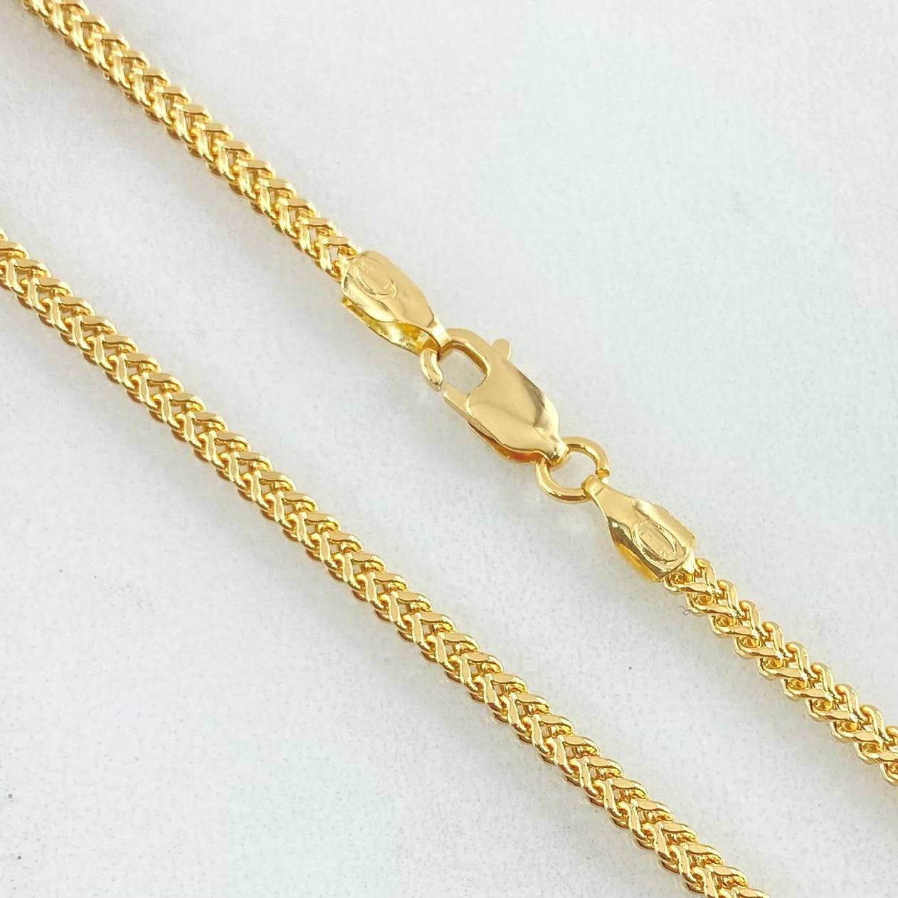 Cadena Franco 7.6gr / 19 3/4 in / 2.1mm Oro Amarillo +3 18K ©