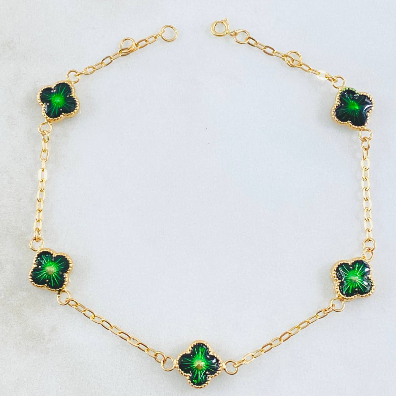 Pulso Trebol Verde 3gr / 7 1/4 in / 9mm Oro Amarillo 18K *