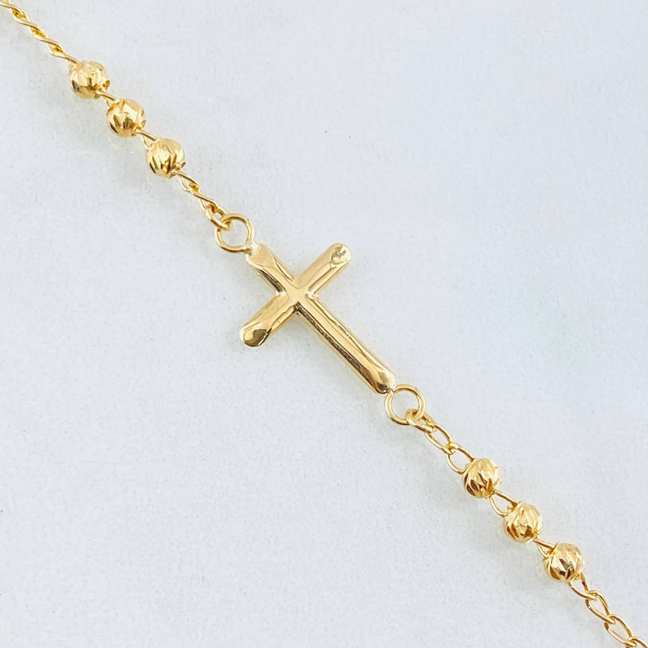 Pulso Espiga Militar Cruz 2.2gr / 7 1/4 in / 3mm Oro Amarillo 18K ©