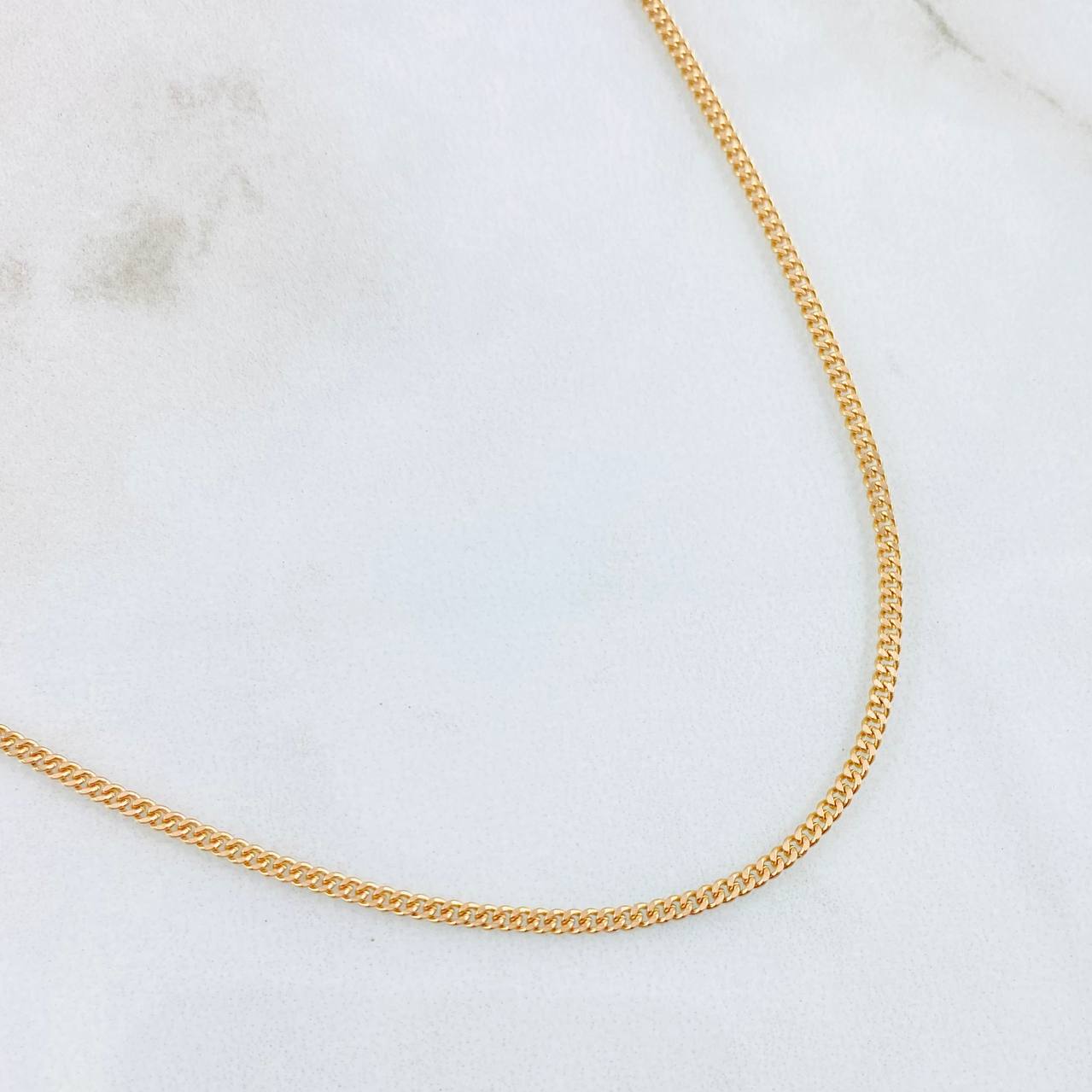 Cadena Cubana 6.2gr / 23 1/2 in / 1.6mm Oro Amarillo +1 18K