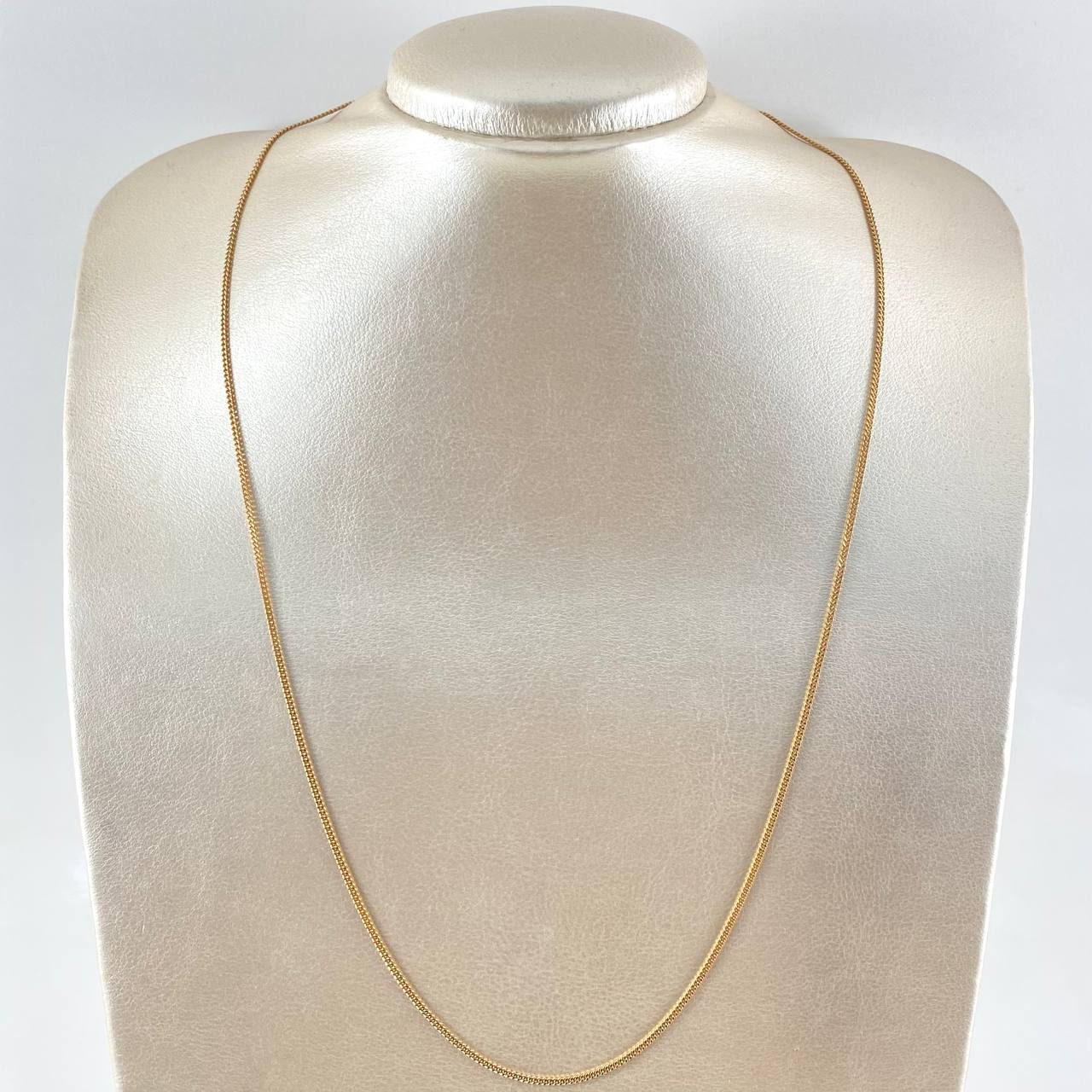 Cadena Cubana 6.2gr / 23 1/2 in / 1.7mm Oro Amarillo +1 18K ©