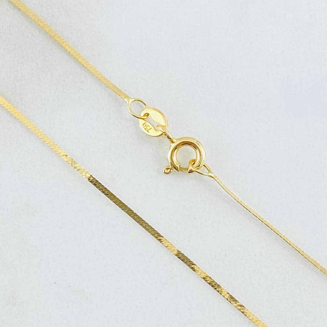 Cadena Espejo 0.85gr / 15 3/4 in / 0.85mm Oro Amarillo +3 18K *