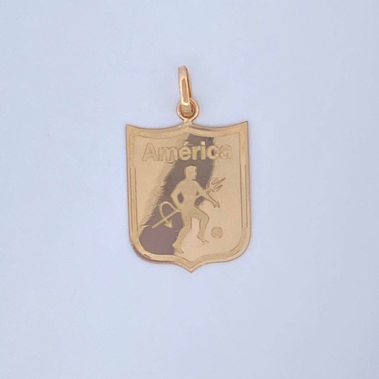 Pendant America De Cali 1.6gr / 2.8cm / 18K Gold &