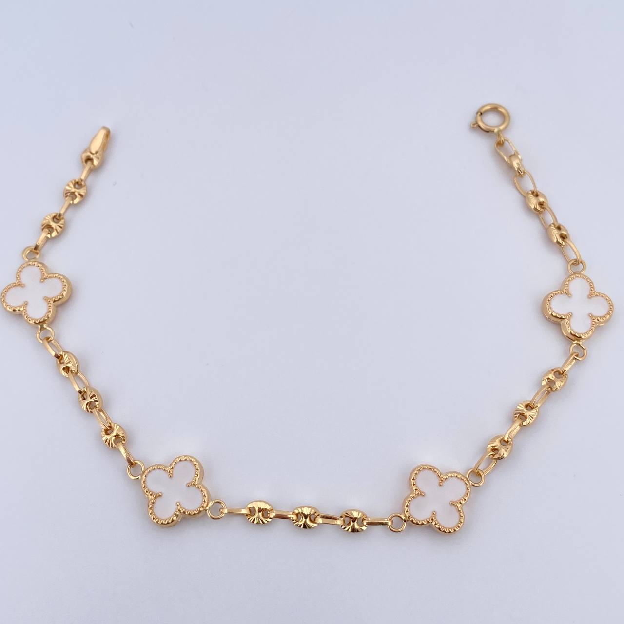 Pulso GC Trebol 3.95gr / 18cm / 3.2mm Diamantado Electroestatico Blanco Oro Amarillo 18K &