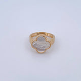 Anillo Trebol 4.2gr / T6 1/2 / Nacar Blanco Oro Amarillo Nac.Esp. 18K $