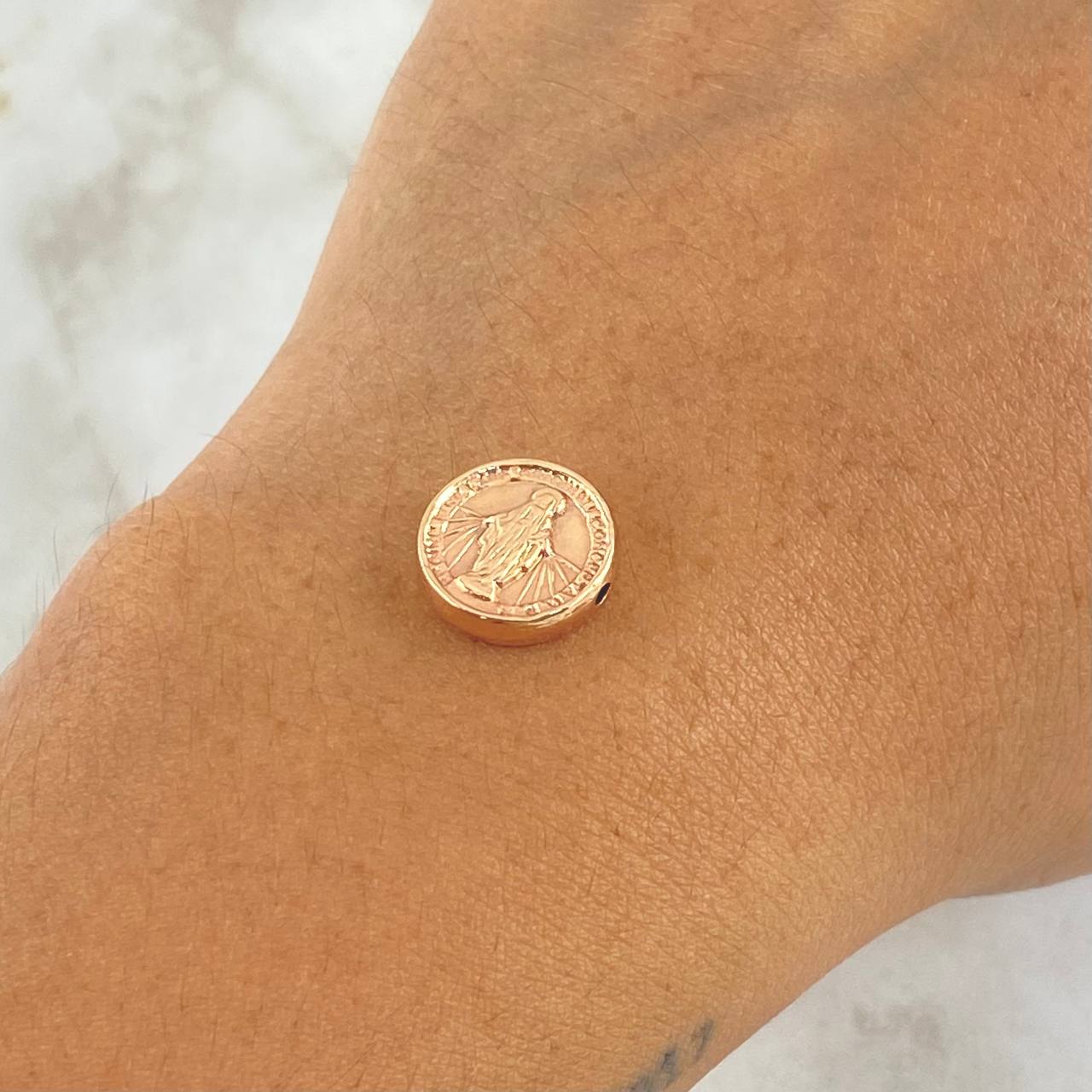 Charm Virgin Milagrosa Drum 0.7gr / 1.2cm / Stamped Rose Gold