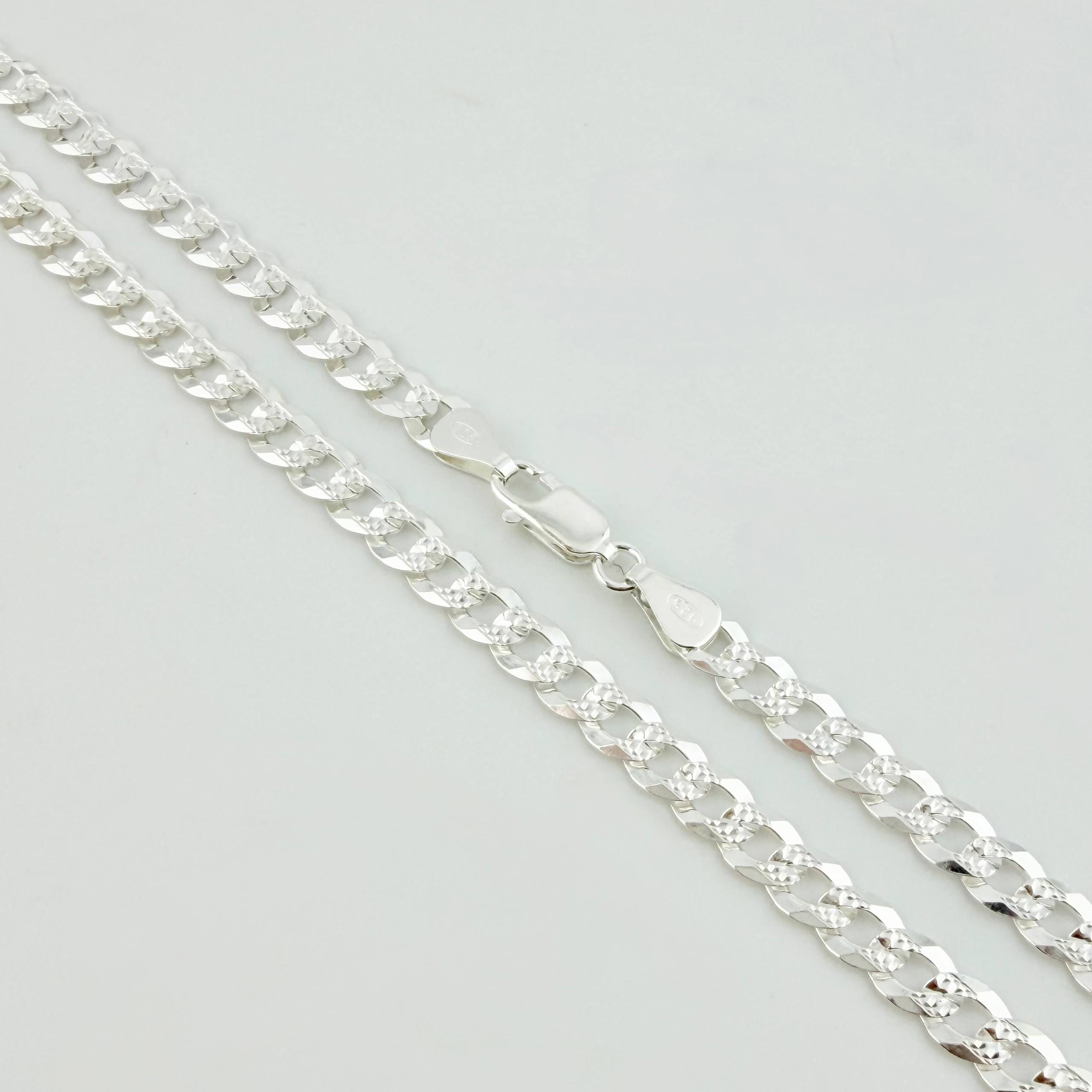 Cadena Cubana 14.6gr / 25 1/2 in / 5.1mm Plata 925