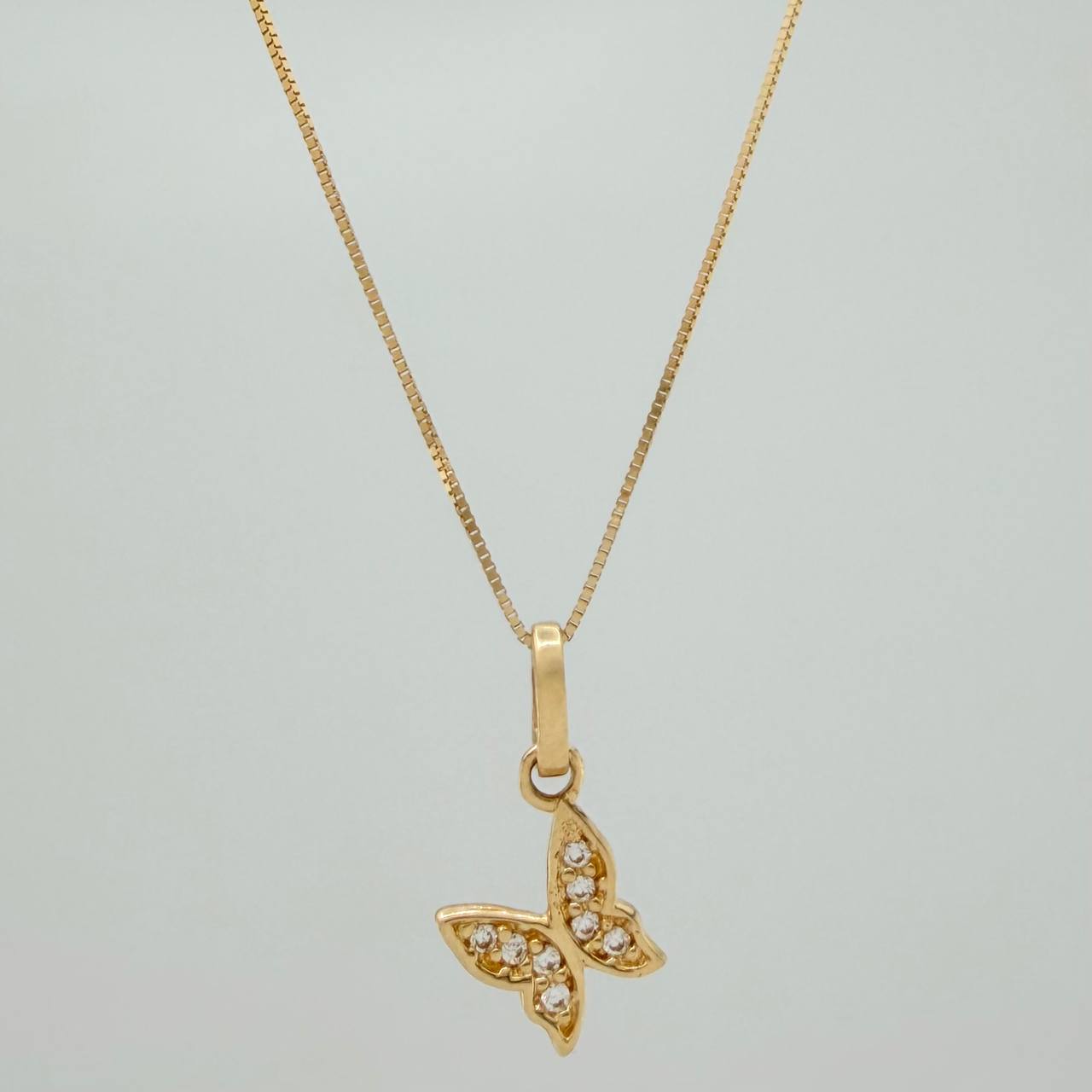 Set Cadena y Dije Veneciana+Mariposa 1.4gr / 17 3/4 in / 0.3mm Oro Amarillo 18K $