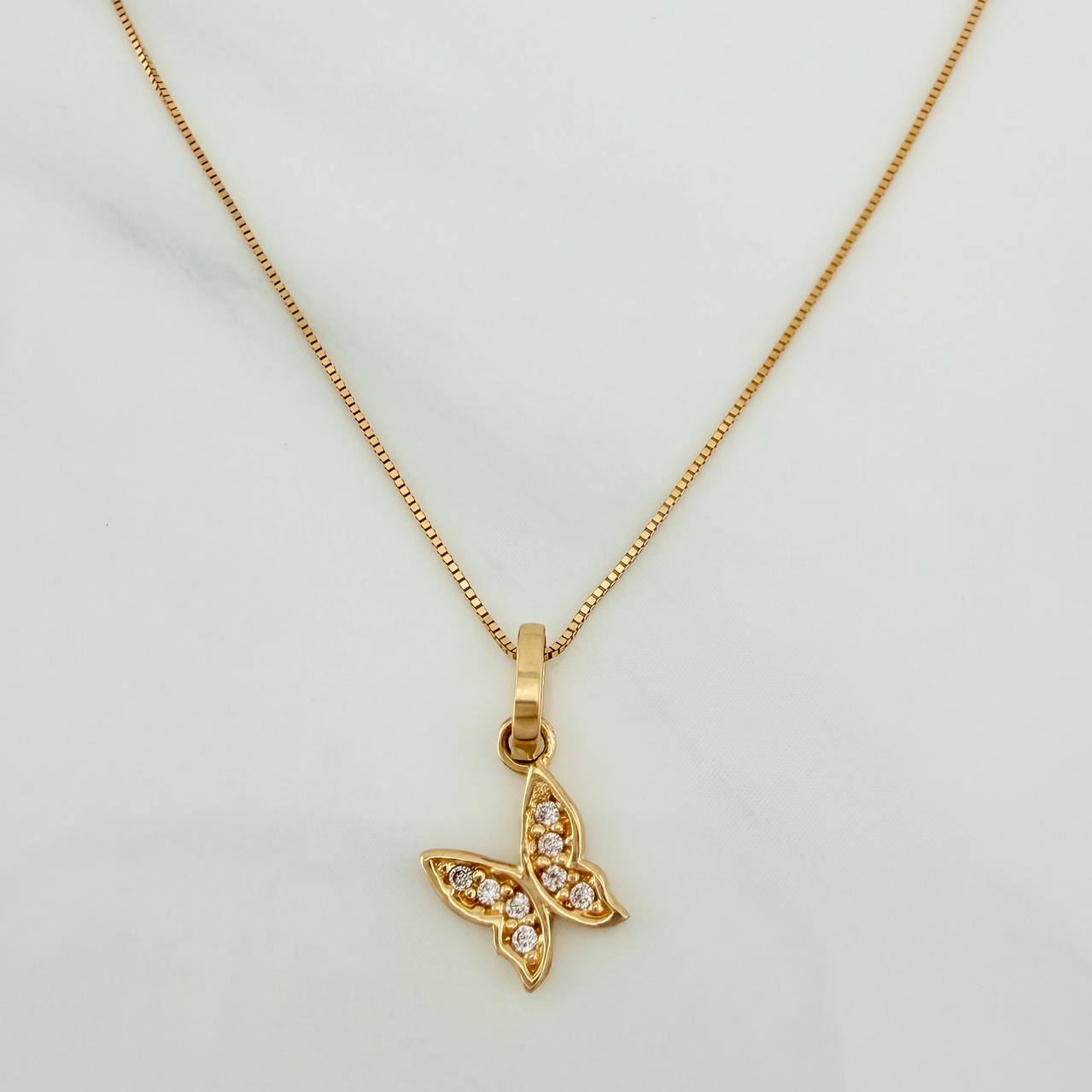 Set Cadena y Dije Veneciana+Mariposa 1.4gr / 17 3/4 in / 0.3mm Oro Amarillo 18K $