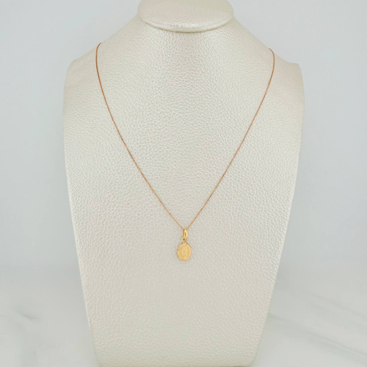 Set Cadena y Dije Veneciana+Virgen Guadalupe 1.3gr / 17 3/4 in / 0.3mm Oro Amarillo 18K $