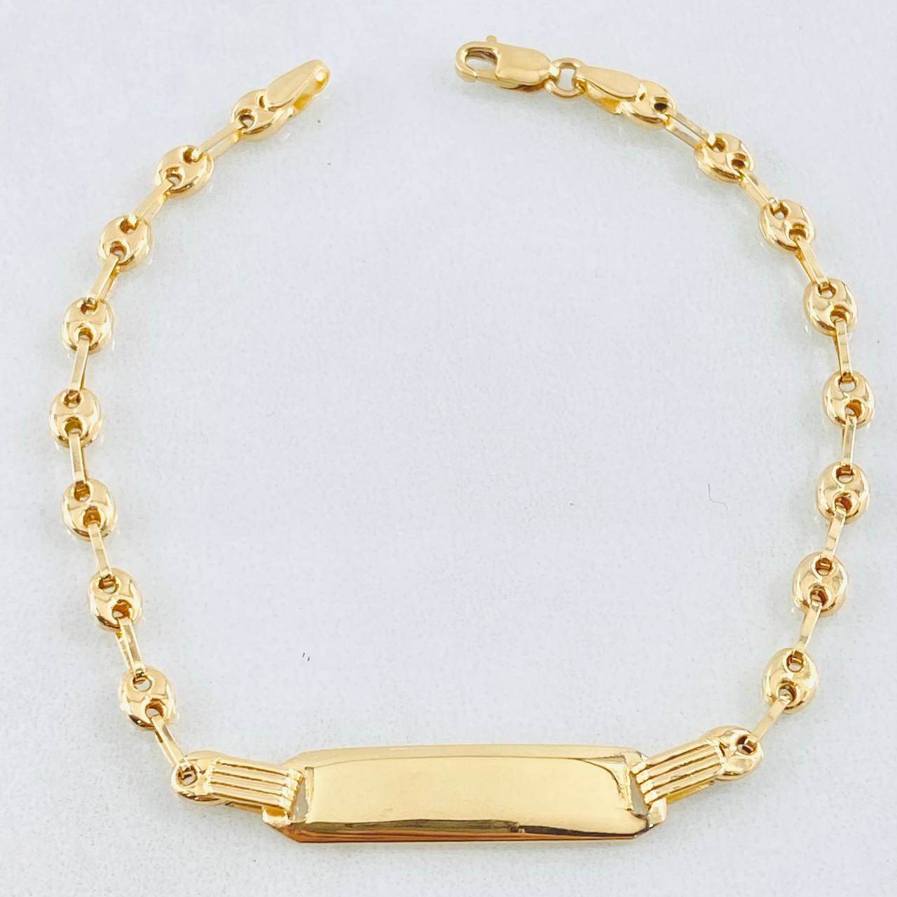 Pulso Bebé Placa GC 2.3gr / 6 in / Oro Amarillo 18K