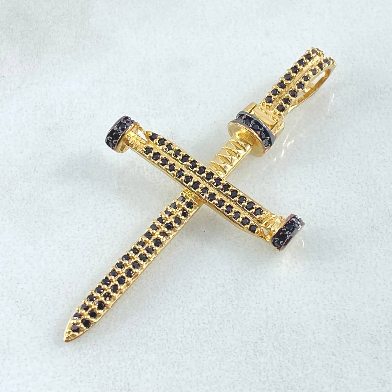 Nail Cross Pendant 4.15gr / 1 3/4 in / Yellow Gold 18K