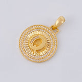 Dije Medalla Letra Q 4.7 g / 1 1/4 in Oro Amarillo 18K