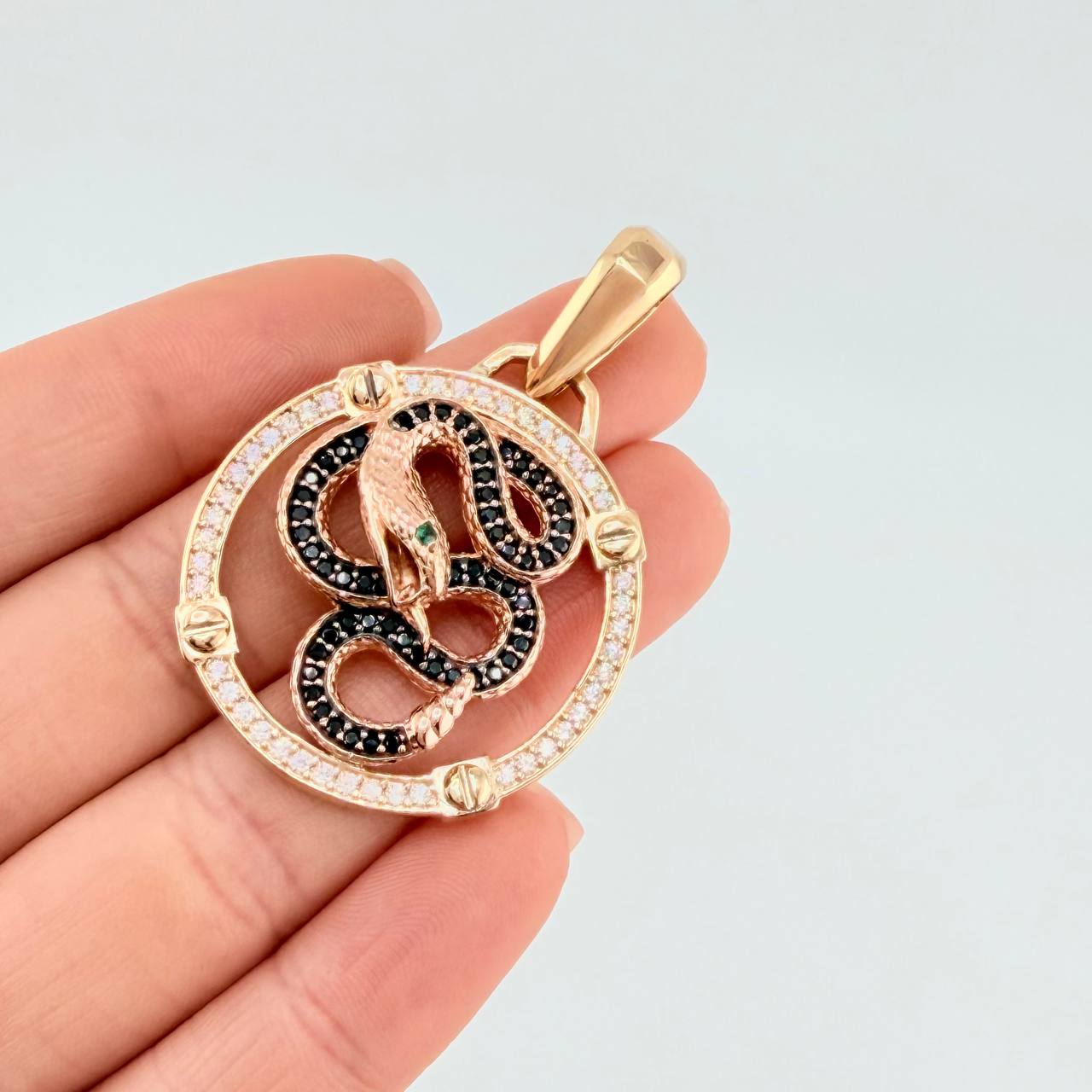 Pendant Rattlesnake 14.65 g / 1 3/4 in Two Golds Yellow Rose 18K
