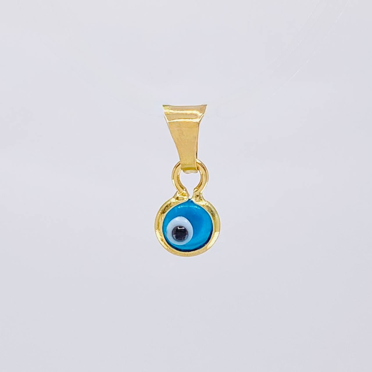 Turkish Eye Pendant 0.3 g / 1/2 in 18K
