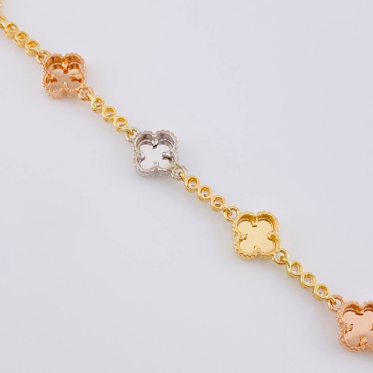 Cadena Burbujas De Trebol Diamantada 28.7 g / 20 1/4 in / 9.3 mm Tres Oros 18K