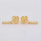 Diamond Cut Clover Stud Earrings Pendants 2.9 g / in / 20 mm Yellow Gold 18K