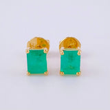 Stud Earrings Square Basket Emerald 100pts 2.1g / in / 6.2mm 18K Yellow Gold